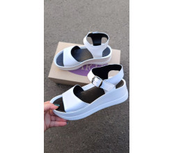 Босоножки Garti