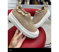 Кроссовки ITTS