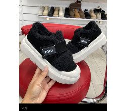 Кроссовки ITTS