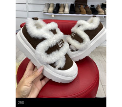 Кроссовки ITTS