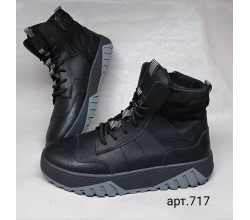 Кроссовки Ines